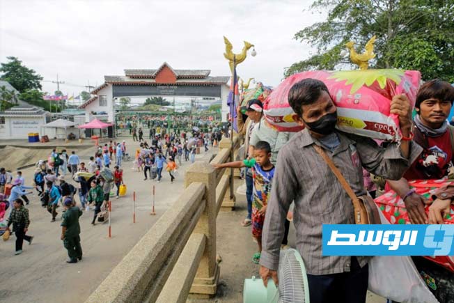 عاجل نصف مليون نازح في كمبوديا بسبب الاشتباكات الحدودية مع #تايلاند 