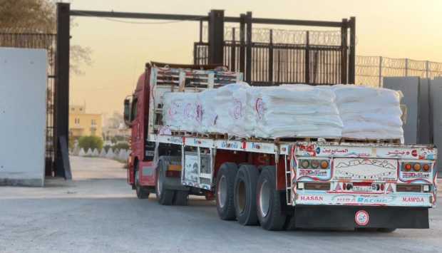قافلة «زاد العزة» 98 في طريقها إلى #غزة 