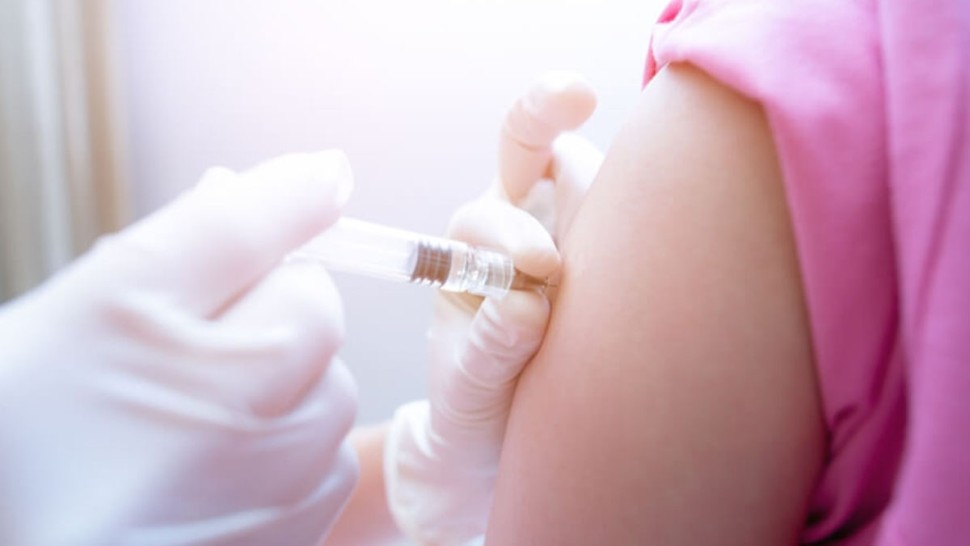 دراسة: أكثر من 80 بالمائة من الأمهات يرفضن تلقيح بناتهن ضد فيروس الورم الحليمي البشري 