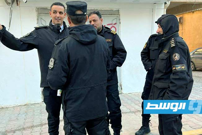 الحرس البلدي يغلق 160 مكتب صرافة غير مرخصة بطرابلس #الوسط 