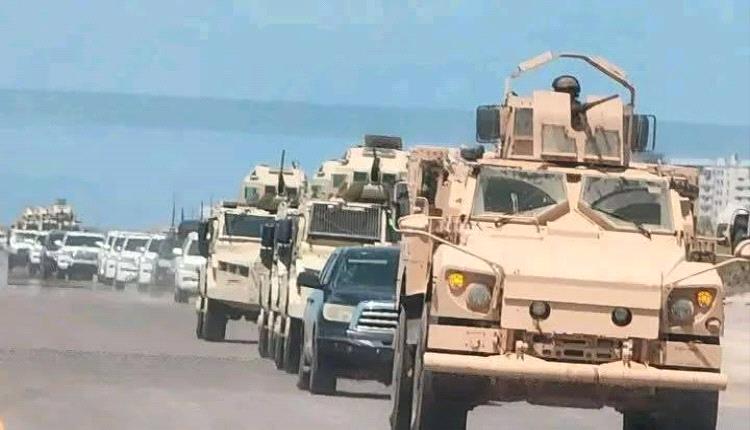 قال الصحفي الاستقصائي عمار علي أحمد إن مليشيا الحوثي تُعد الطرف الأكثر تضررًا من الأحداث الأخيرة التي شهدها شرق اليمن، متجاوزة في حجم خسارتها حتى جماعة الإخوان. #اليمن 