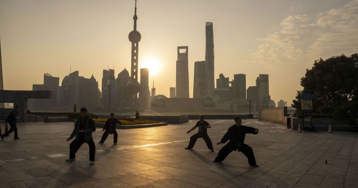 هل تصمد موضة ملابس "غوربكور" الرياضية في الصين؟ 