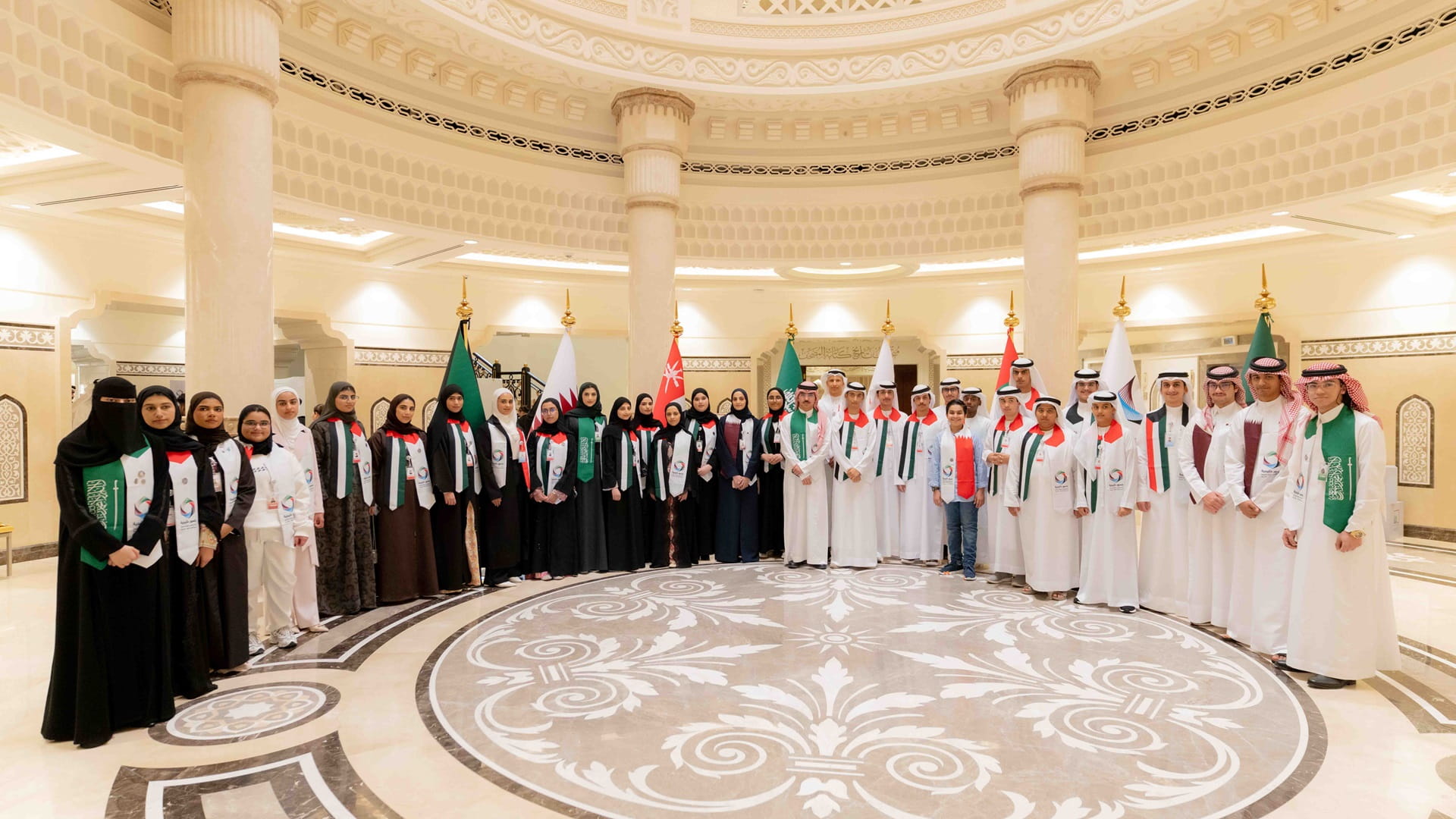 لتجسيد الوحدة.. ربع قرن تُطلق برنامج جسور خليجية للقيادات الشبابية #الشارقة24 