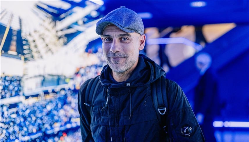 غوارديولا يهدد لاعبيه بسبب عشاء عيد الميلاد 