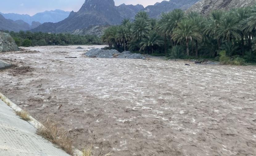 فرص لهطول أمطار على بعض المناطق بالسلطنة #عاجل 