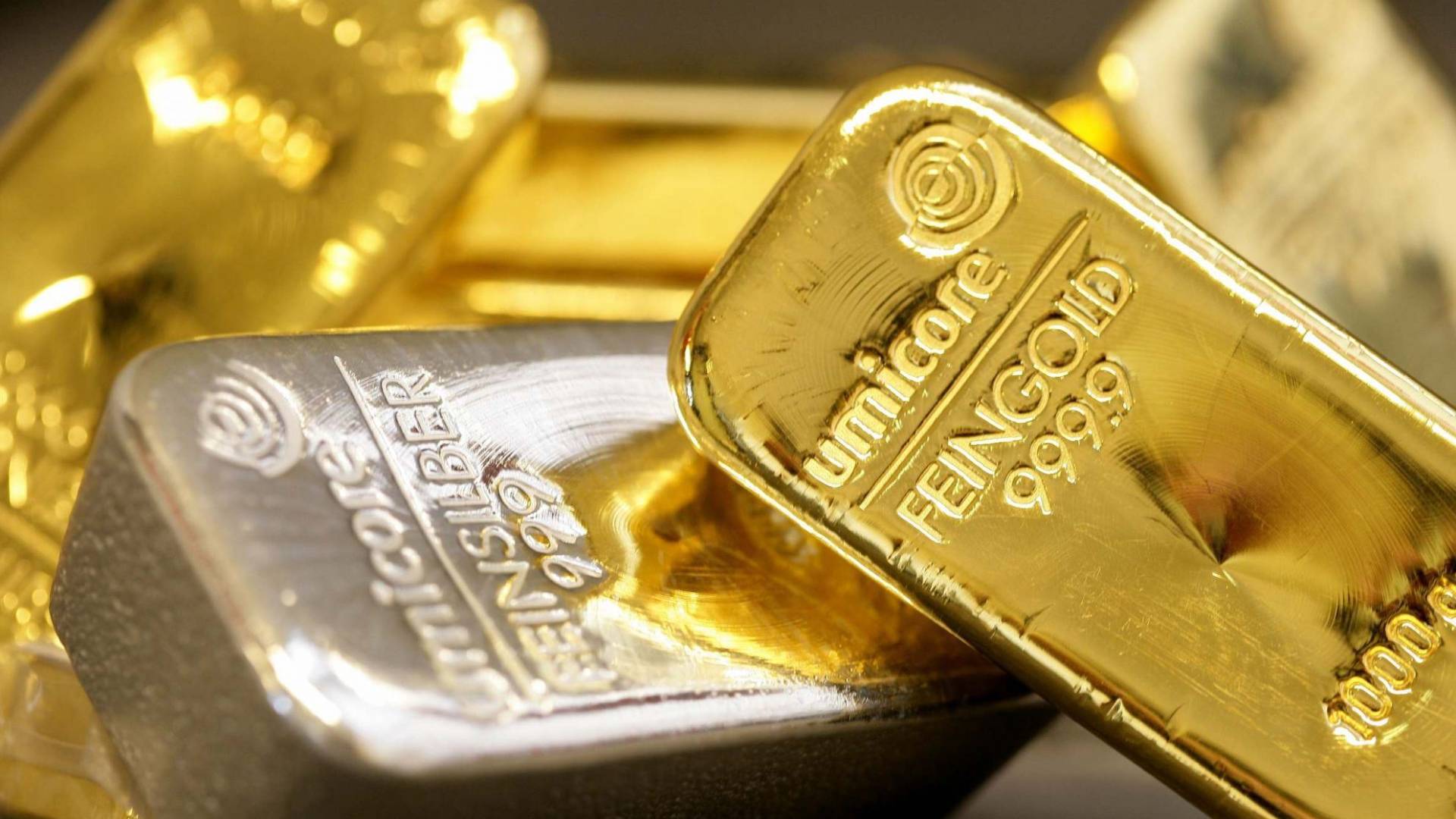 قفزة تاريخية للمعادن الثمينة.. الذهب والفضة يحطمان أرقاما قياسية غير مسبوقة #عاجل 