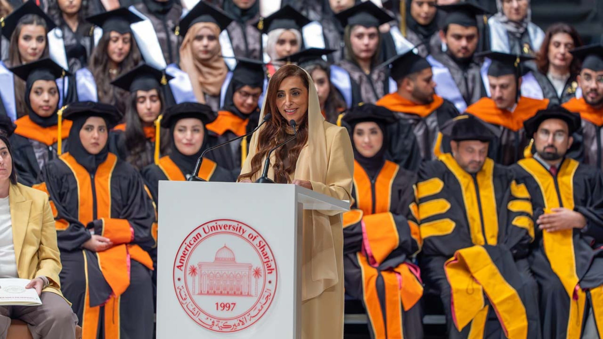 أميركية الشارقة تحتفي بتخريج 419 طالباً وطالبة في خريف 2025 #الشارقة24 