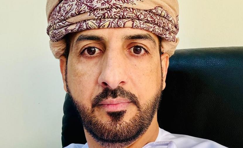 بدر بن علي الهادي. العُماني وتراجع فرص العمل 