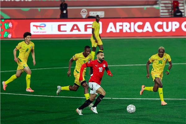 عاجل| في الوقت القاتل| صلاح يسجل الهدف الثاني لمنتخب مصر في شباك زيمبابوي #منتخب_الفراعنة 