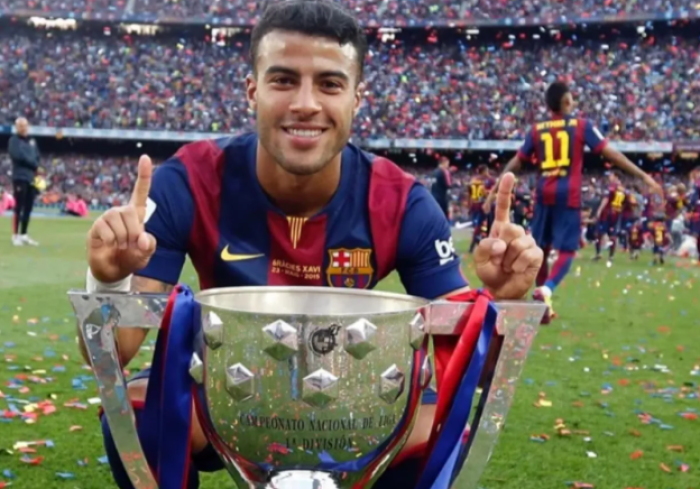 بعمر 32 عاماً.. رافينيا ألكانتارا يعتزل كرة القدم #سرايا 