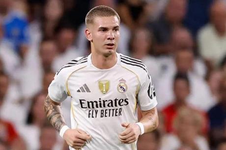 ريال مدريد يدرس إعارة ماستانتونو في الانتقالات الشتوية - ملاعب 