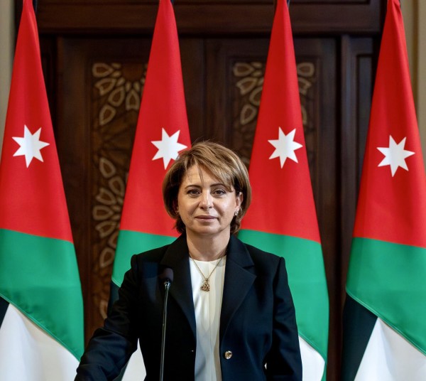 عاجل البلبيسي: قرار إيقاف إنهاء خدمات الموظفين بعد 30 سنة يعتبر نافذاً من اليوم #الاردن 