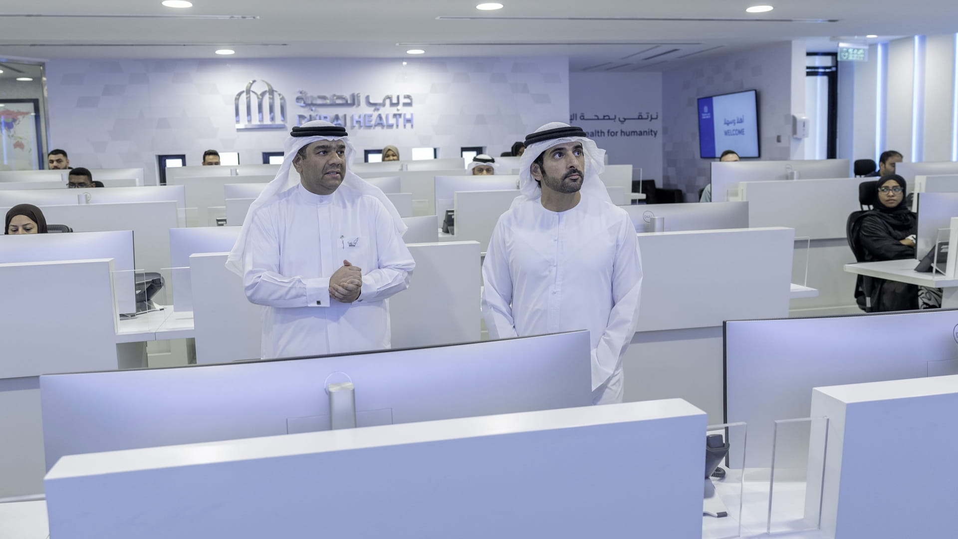 حمدان بن محمد يطلع على أبرز إنجازات ومشاريع #دبي_الصحية 