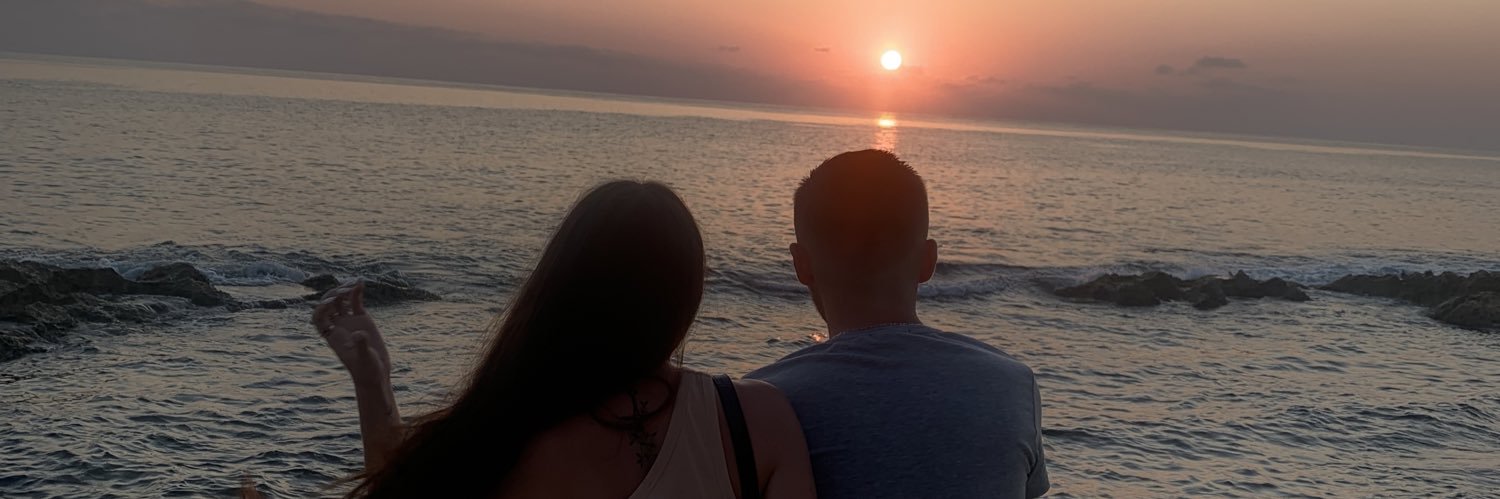 Mel_inna91's profile banner image