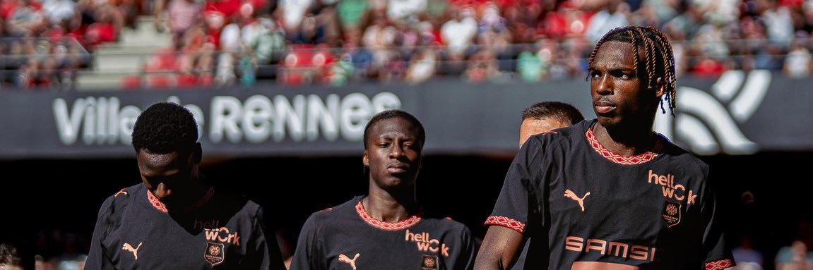 Ewen 〓〓 🔴⚫ banner