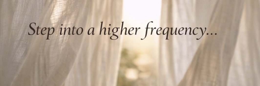 HzLivingOasis's profile banner image