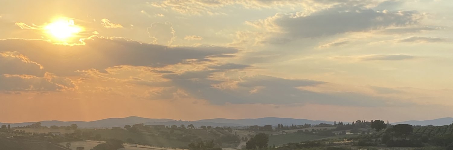 Userium's profile banner image