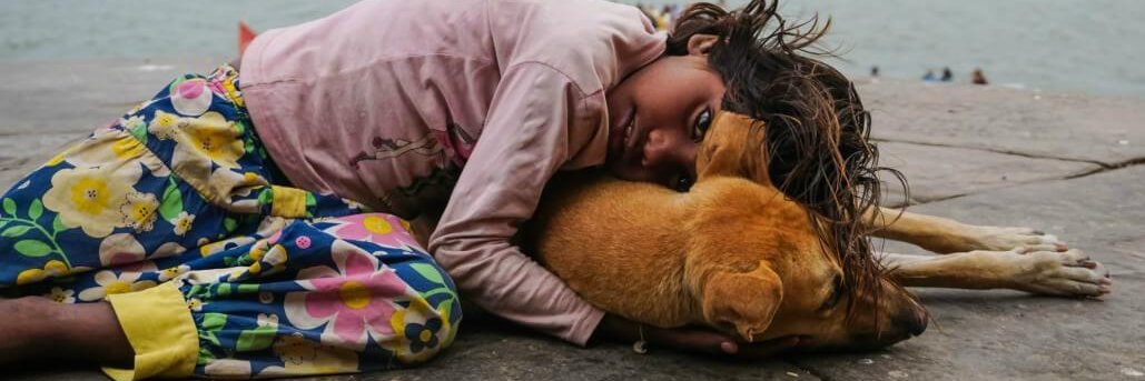 𝓒𝓪𝓻𝓮𝓼𝓼 𝓲𝓷 𝓽𝓱𝓮 𝔀𝓲𝓷𝓭☆ banner