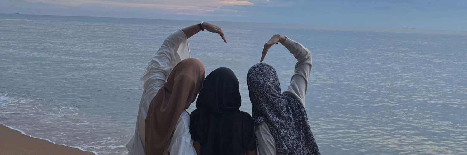 linawani99's profile banner image