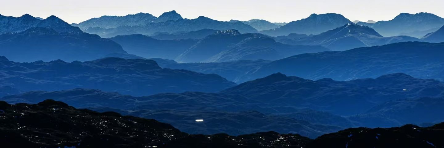thbl0ndebroker's profile banner image
