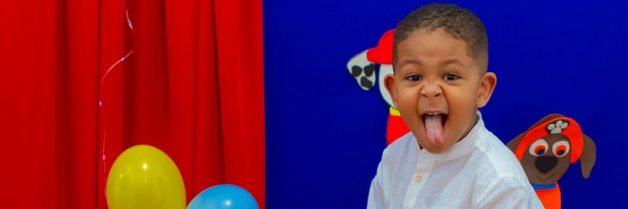 tk banner