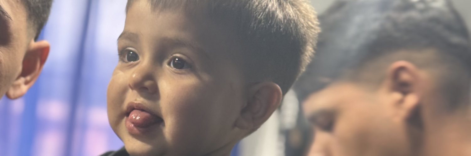 EstefaniaLeon0's profile banner image