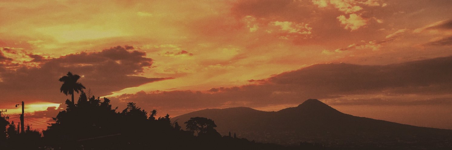 vdelarosa__'s profile banner image