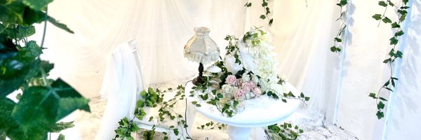 Reve28558458 Profile Banner