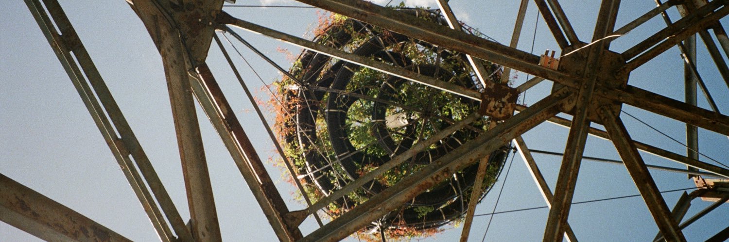 properrdosee's profile banner image