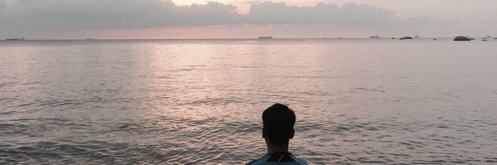 akmrfn's profile banner image
