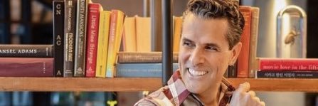 Marco Antonio Regil banner