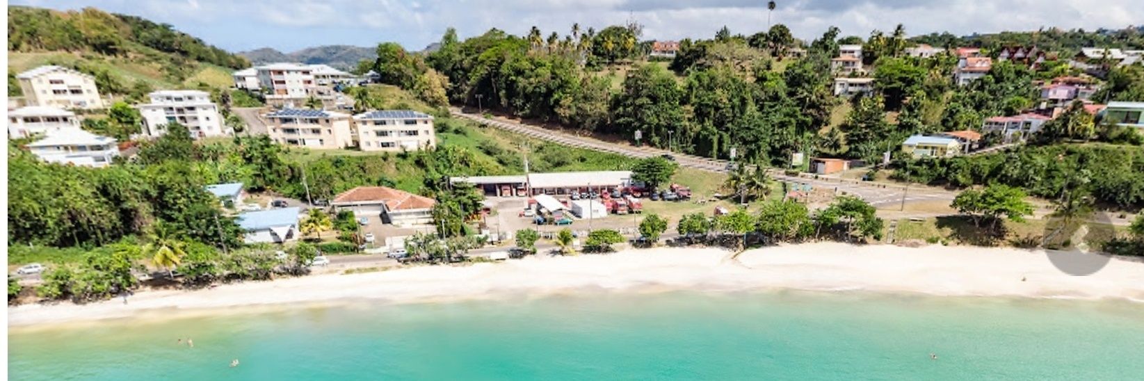 Manoko ❤️💙 banner