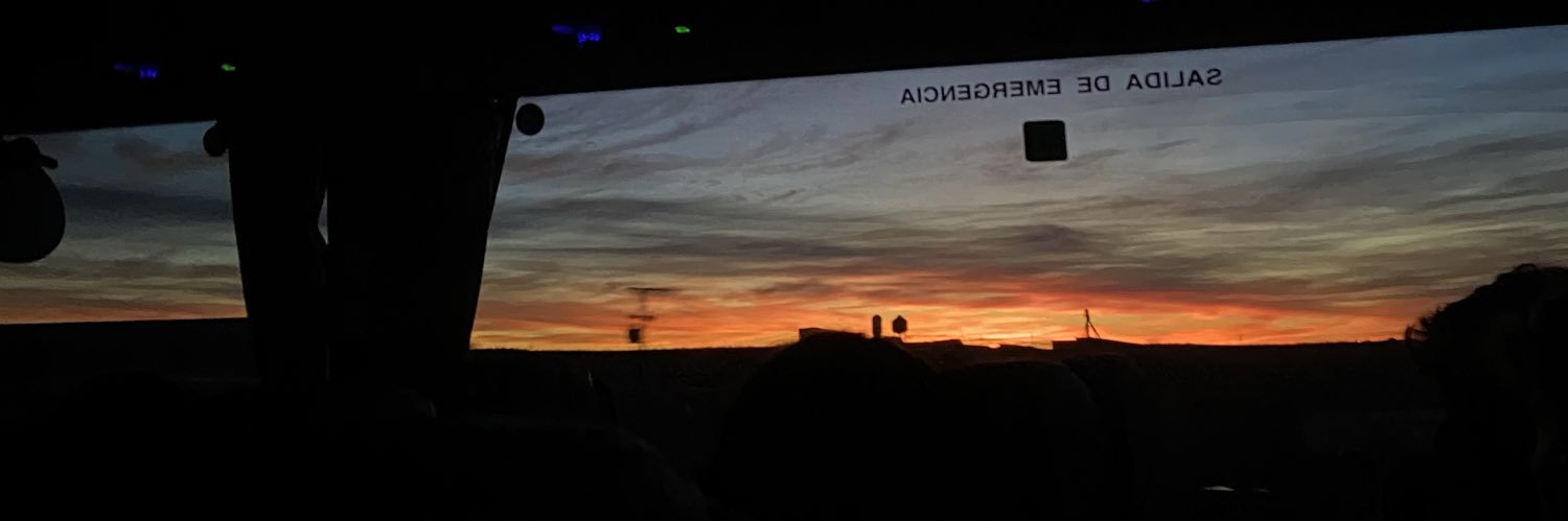 espeemooreno's profile banner image