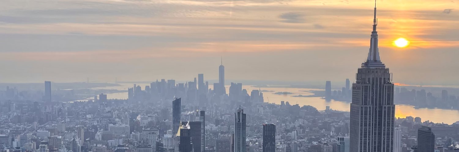 Marie 💙💛 banner