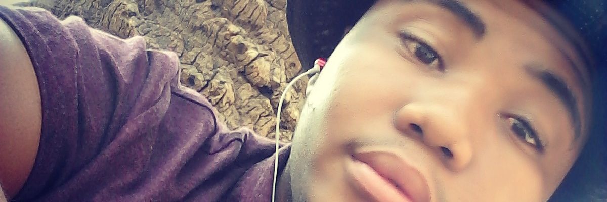 TshesebeThapelo's profile banner image