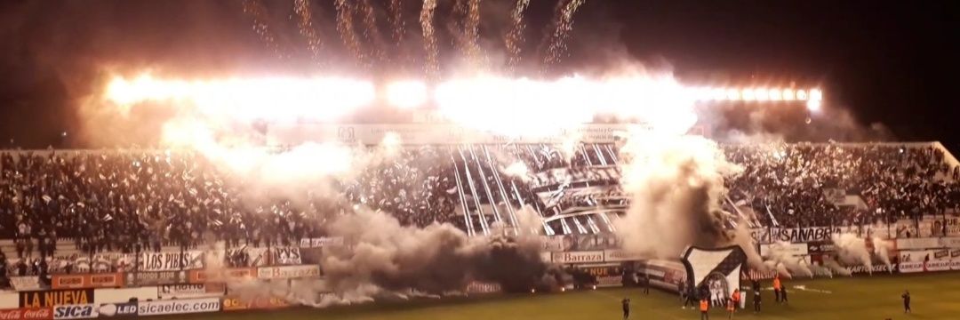 Luca🤍🖤 PASSAGLIA REENCARNÓ EN PURITA banner