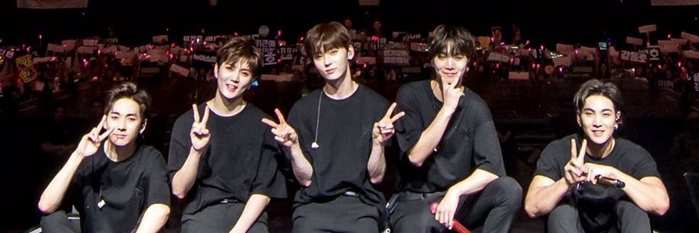 loveeun__'s profile banner image