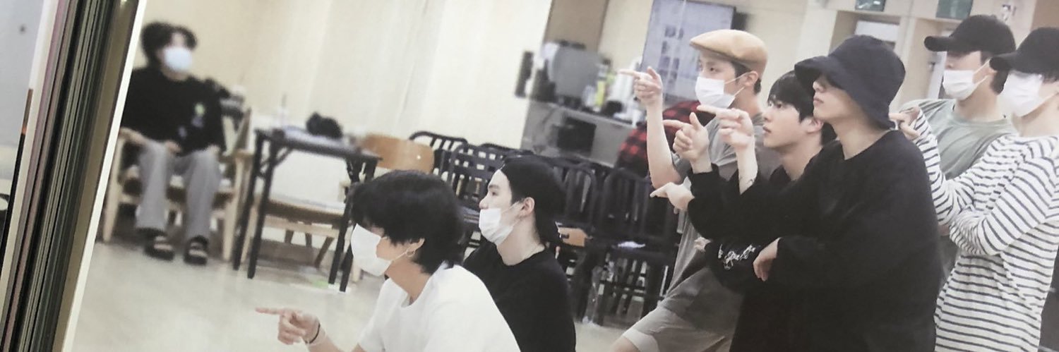 ɐʍıɐɯ⁷ banner