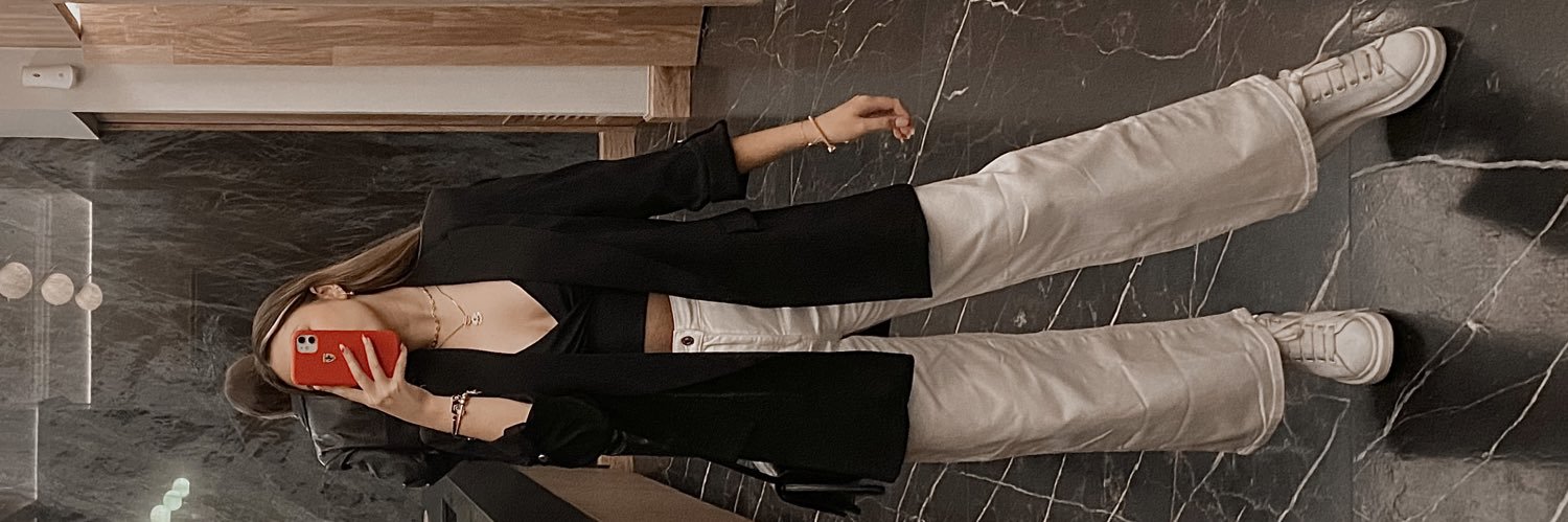 MirandaHdez2's profile banner image