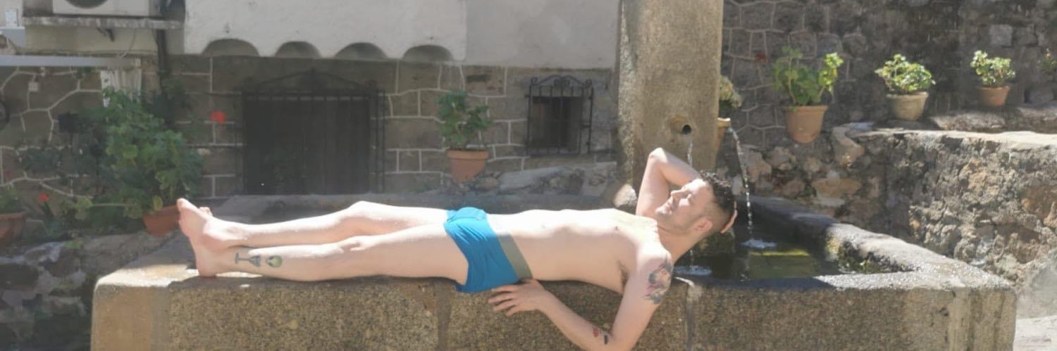 aaronblazquez2's profile banner image