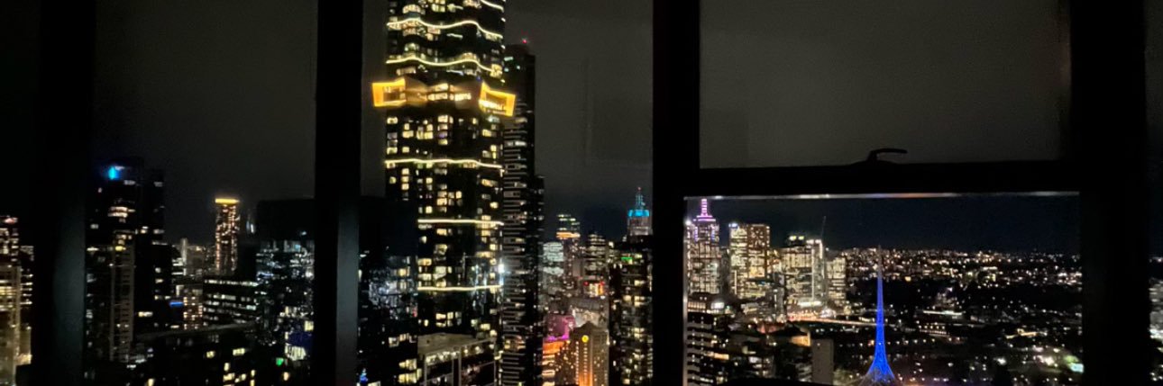 𝒱 banner