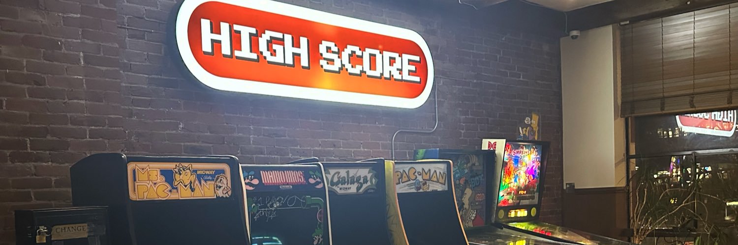 HIGH SCORE banner