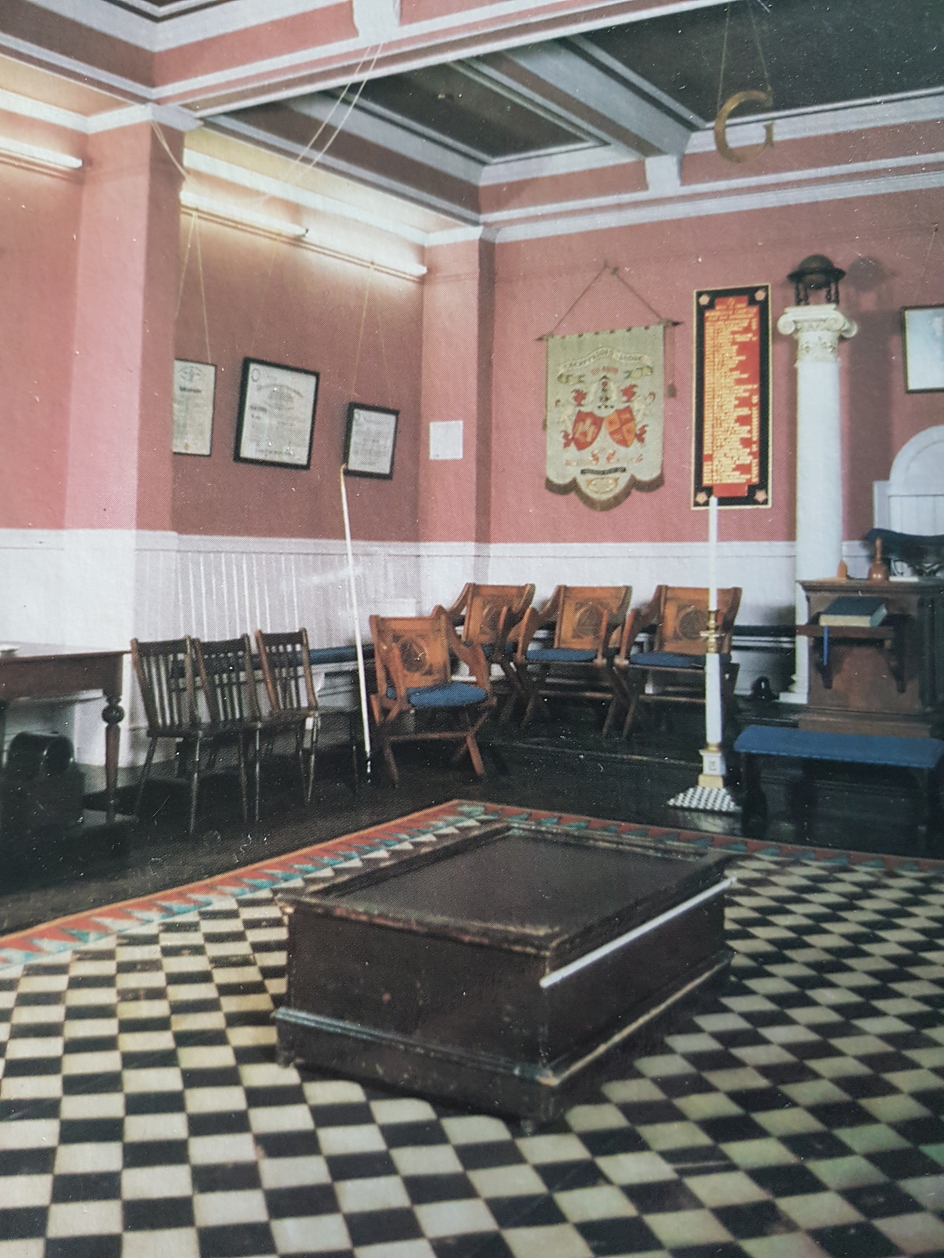 Caerfyrddin (Hall Stone) Lodge 4928 banner