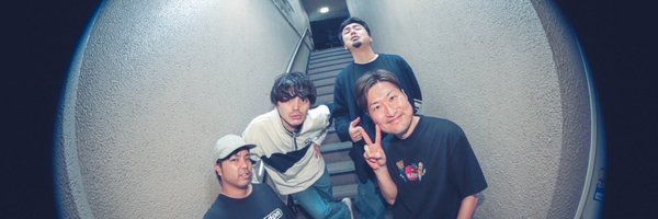 log_610 Profile Banner