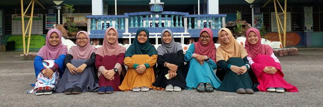 dinasafia01's profile banner image