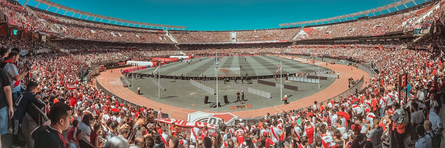 LuuGodoy13's profile banner image