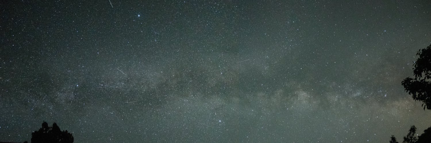 🌑 banner