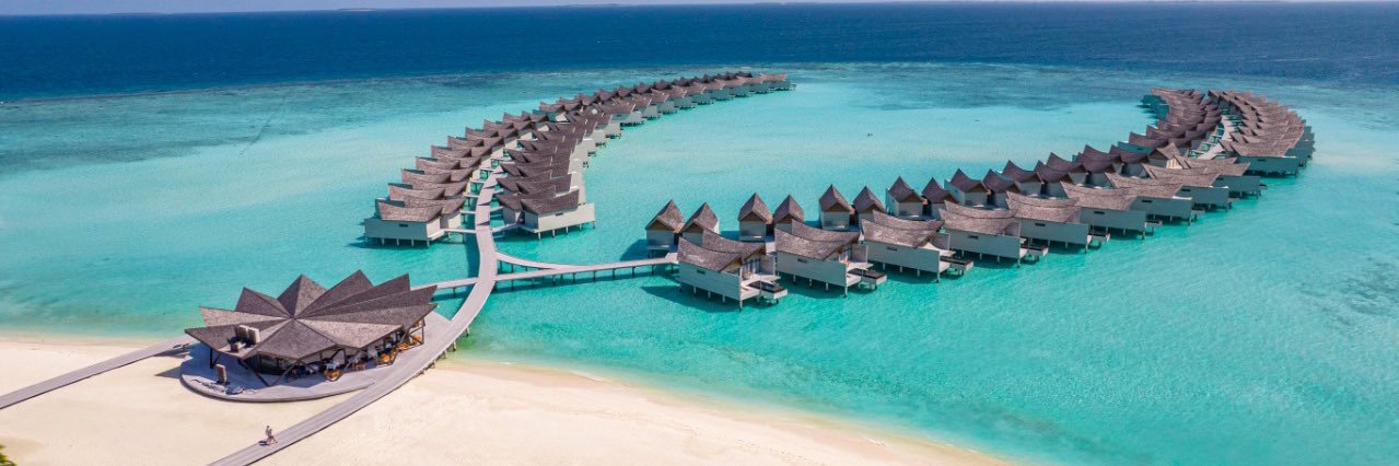 Mӧvenpick Resort Kuredhivaru Maldives banner