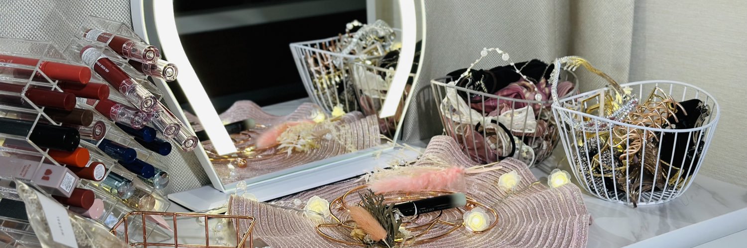 なお | 乙女塾メイク講師✨ banner