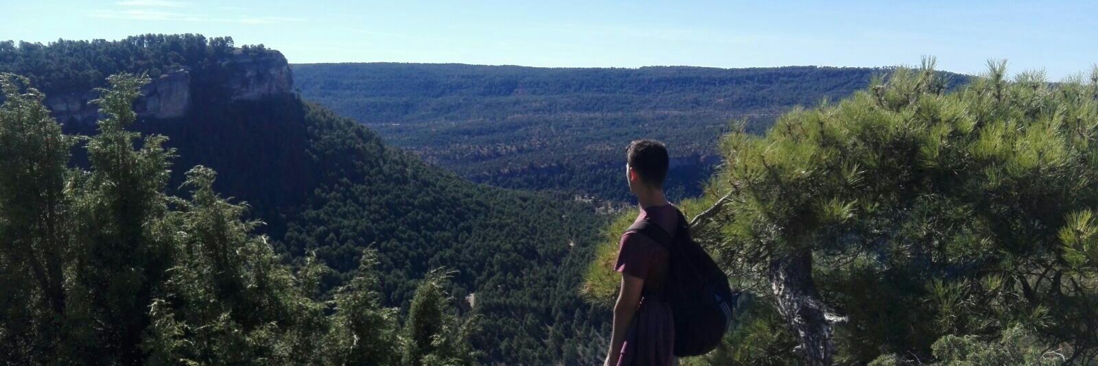 rivero_riv's profile banner image